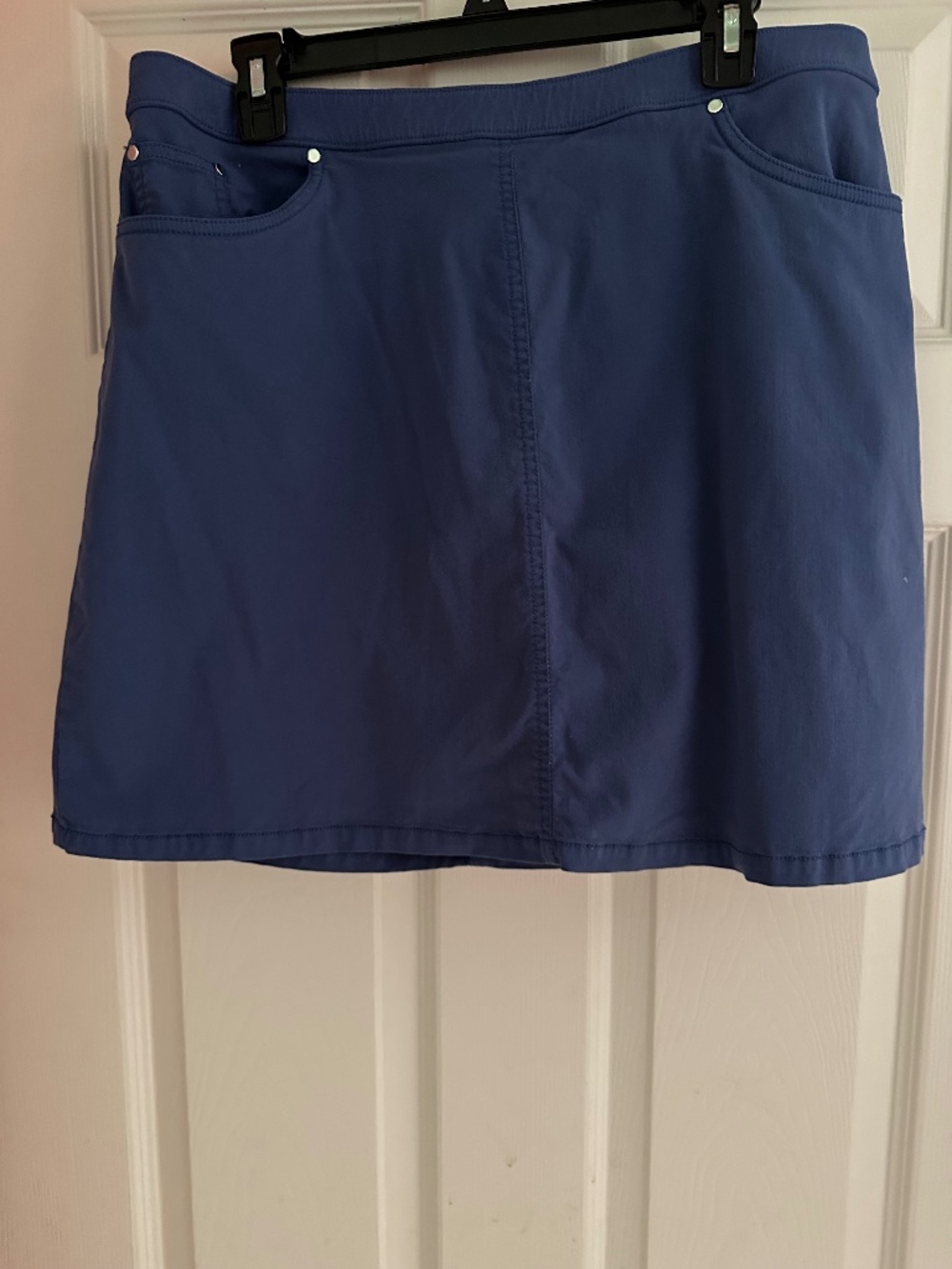 Hearts of Palm women’s solid blue Skort size 18